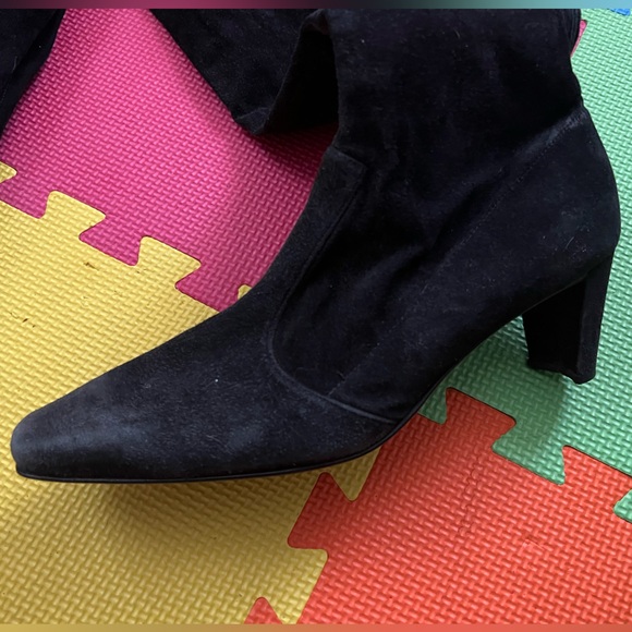 Stuart Weitzman Vintage Black Suede Full Calf Boots - Picture 3 of 3